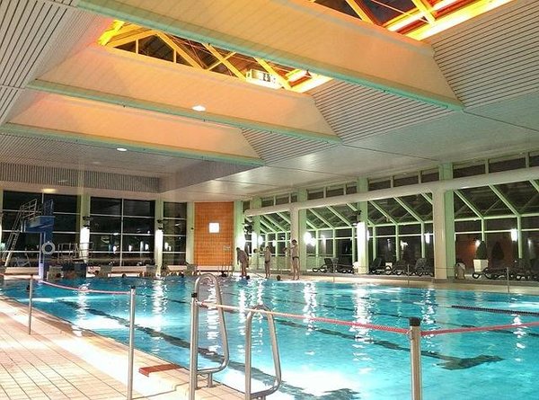 Profitez du camping à Oléron avec piscine couverte et chauffée : la détente par tous les temps!